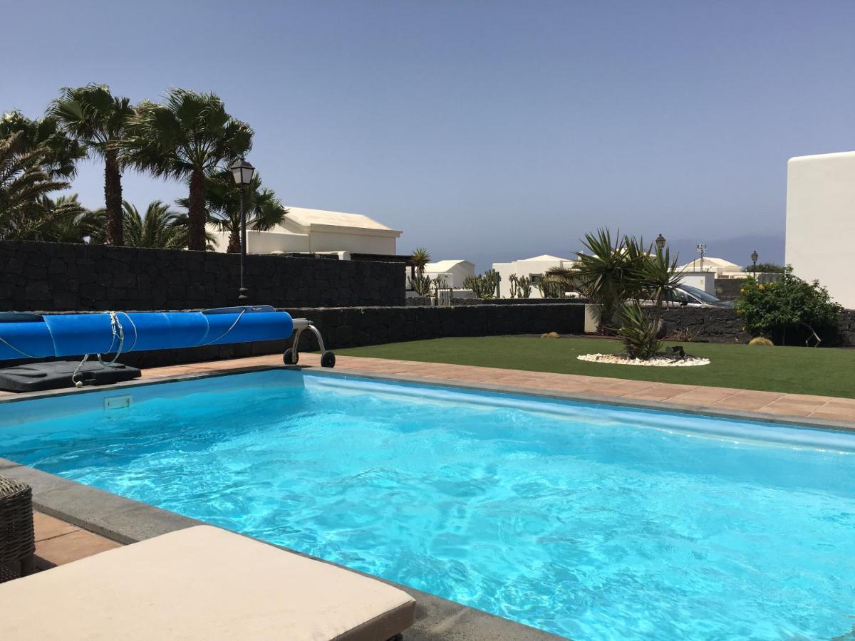 פלאיה בלנקה Luxury 3Bed Villa With Heated Private Pool, Full Sky And Free Wifi מראה חיצוני תמונה